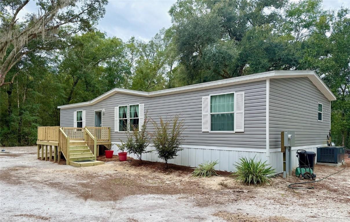 6970 NE 74 St., Gainesville, FL 32609