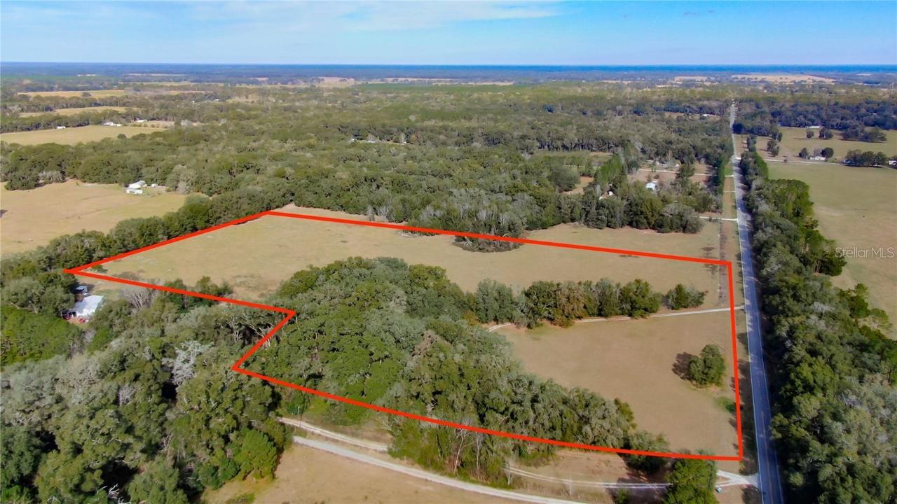 2524 SW 266th St., Newberry, FL 32669
