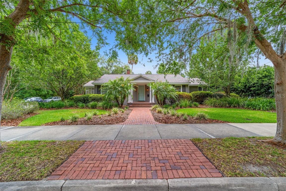 415 NE 5th Ave., Gainesville, FL 32601
