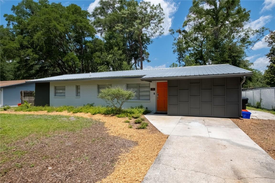 1116 NE 13th Pl., Gainesville, FL 32601