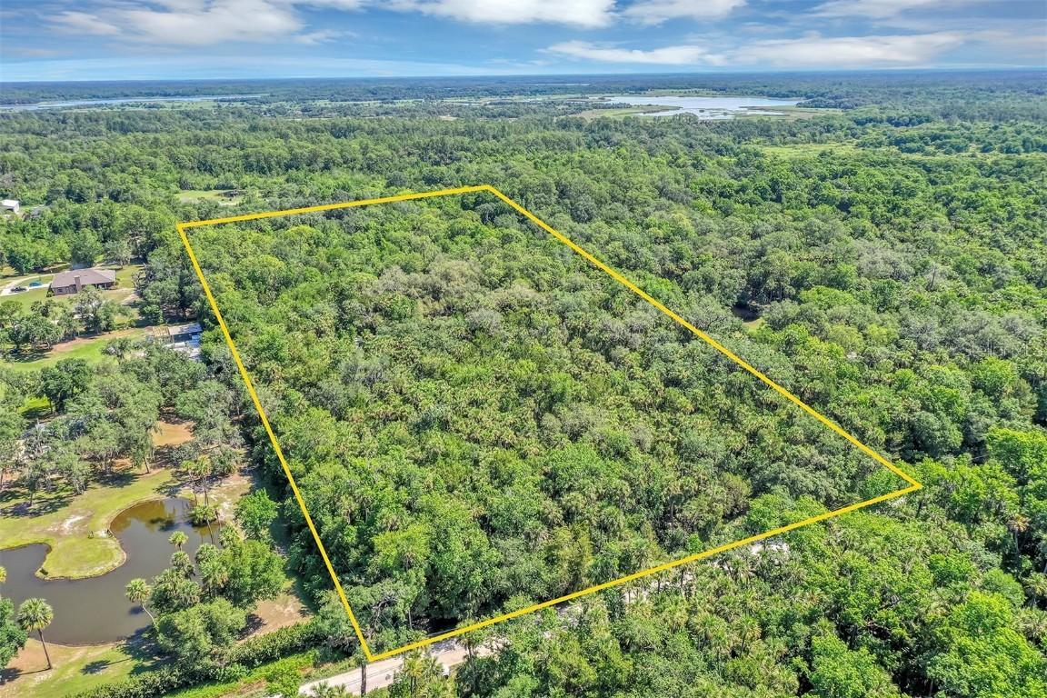 2024 Retreat Rd., Geneva, FL 32732