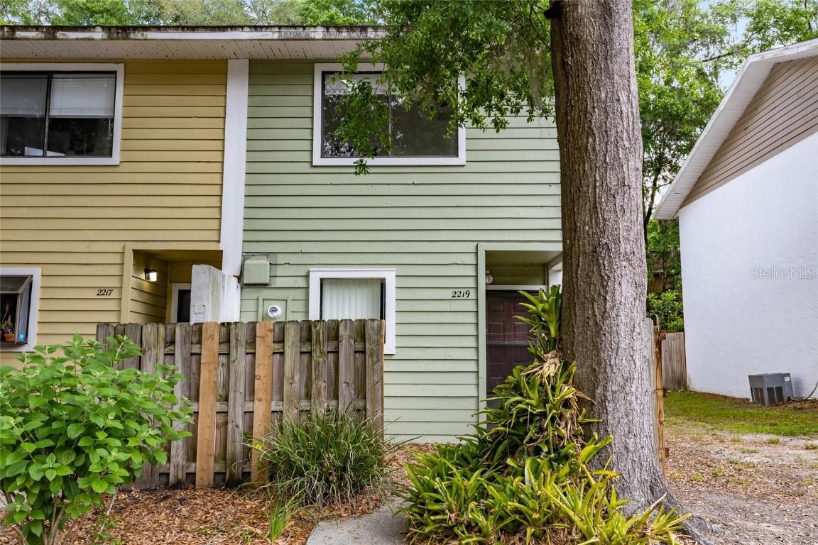 2219 SW 39th Way, Gainesville, FL 32607