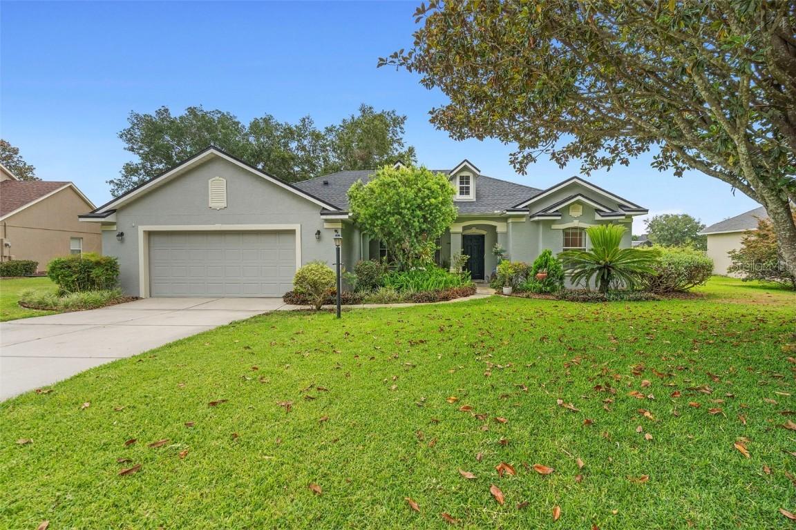23510 Oak Prairie Cir., Sorrento, FL 32776