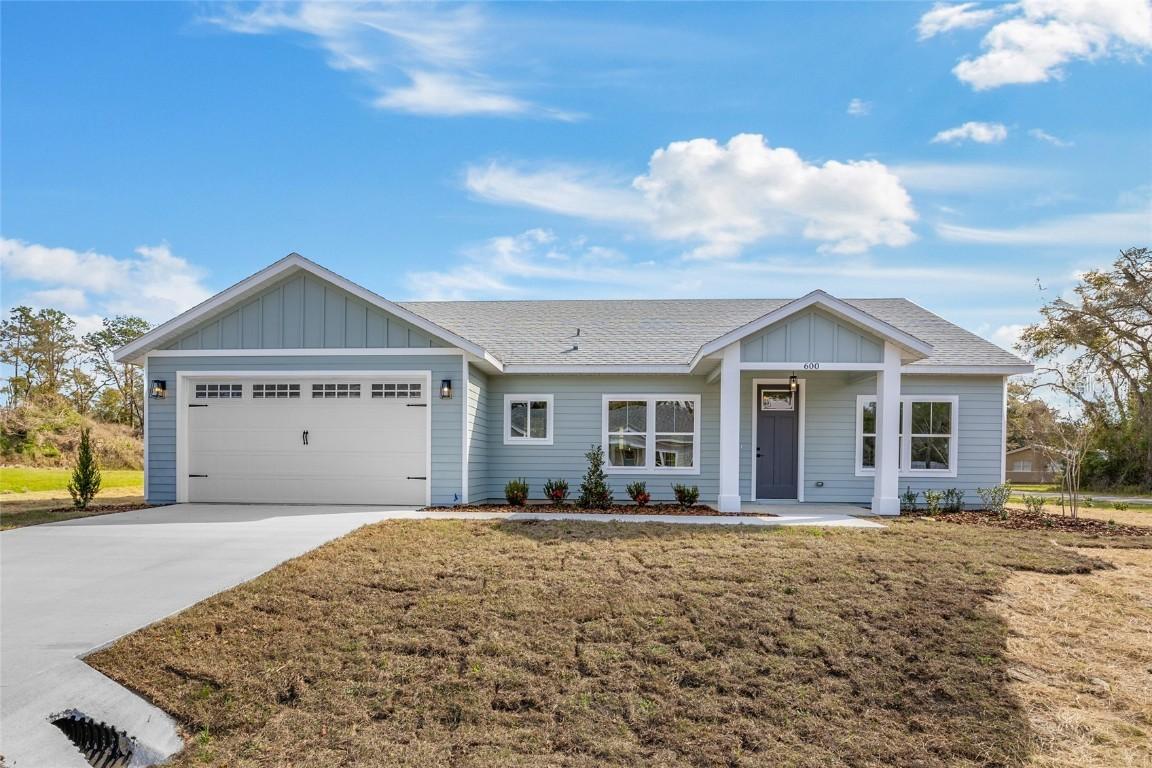 600 Fisher Dr., Bronson, FL 32621