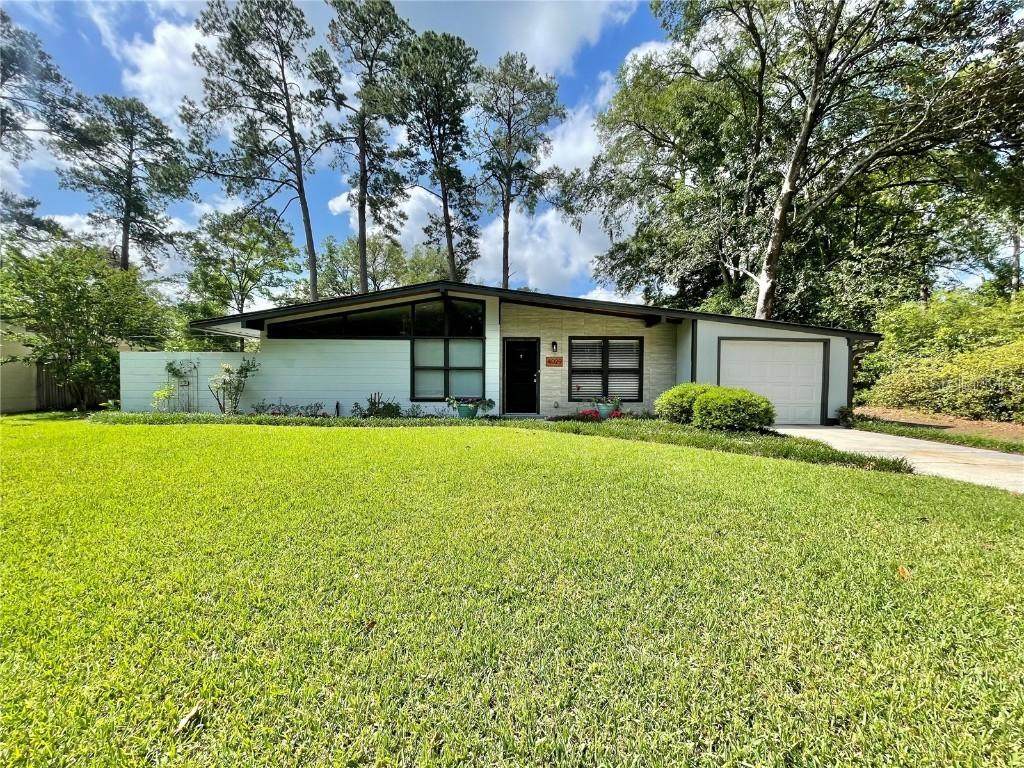 4029 NW 19th Pl., Gainesville, FL 32605