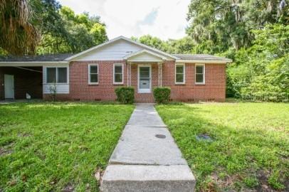 1627 NW 8th Ave., Gainesville, FL 32603