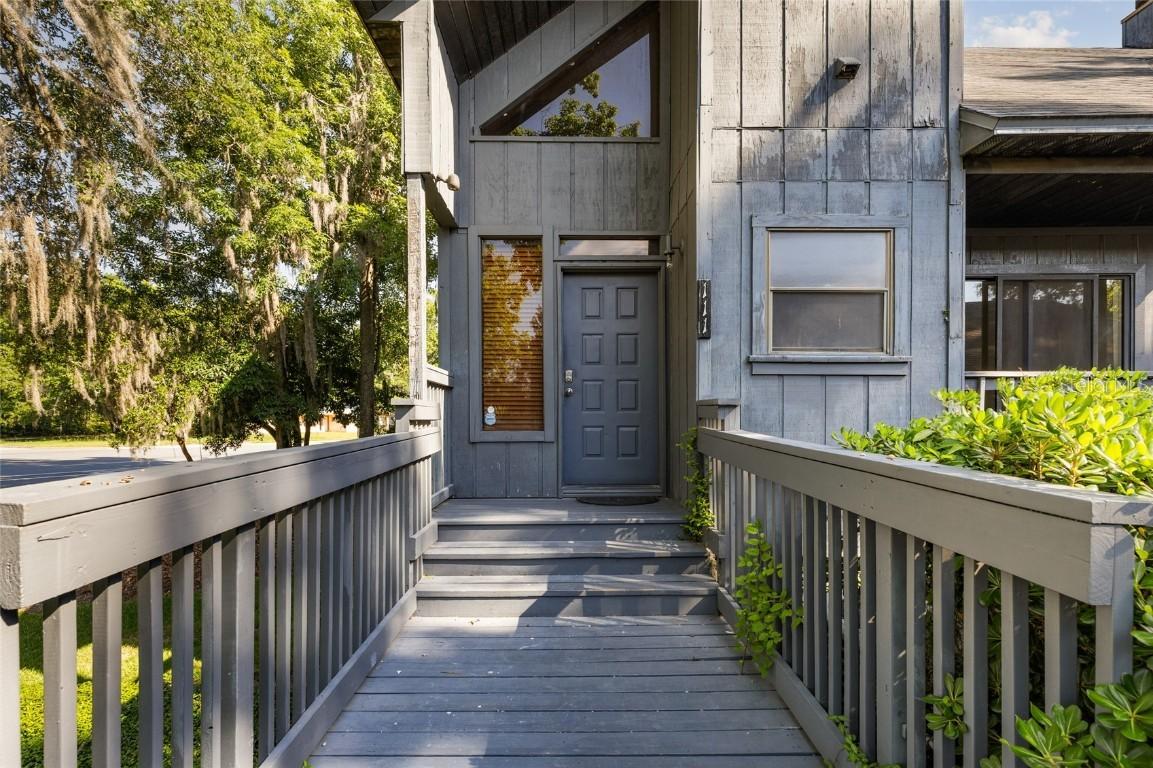 111 NW 34th St., Gainesville, FL 32607