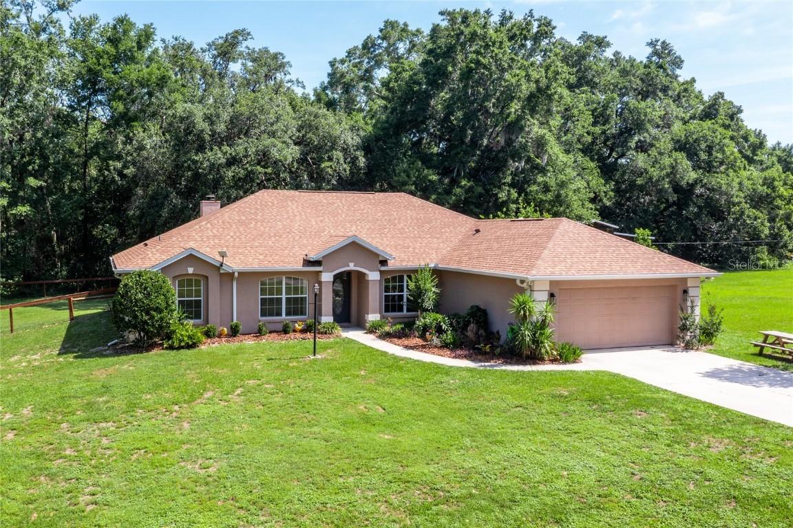 19631 NE 50th St., Williston, FL 32696