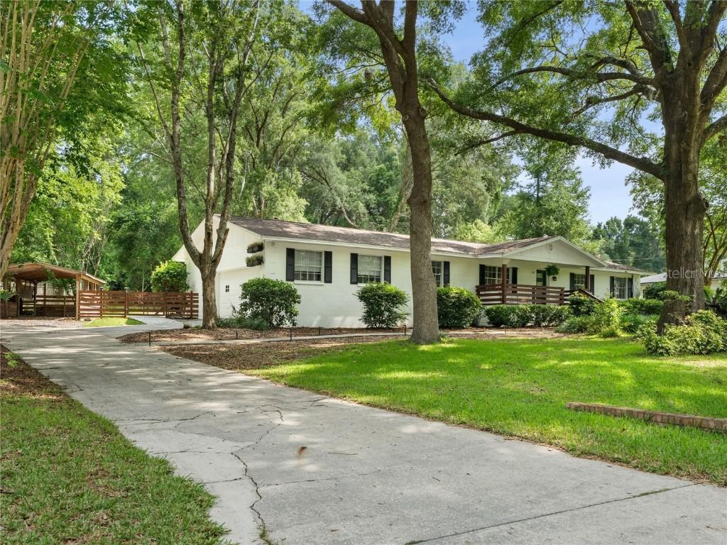 8024 NW 2nd Ct., Gainesville, FL 32607