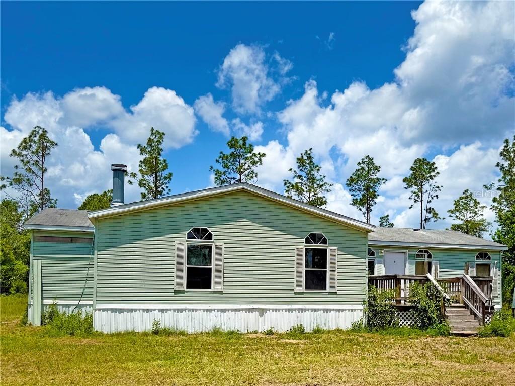 5890 SE State Road 121, Morriston, FL 32668