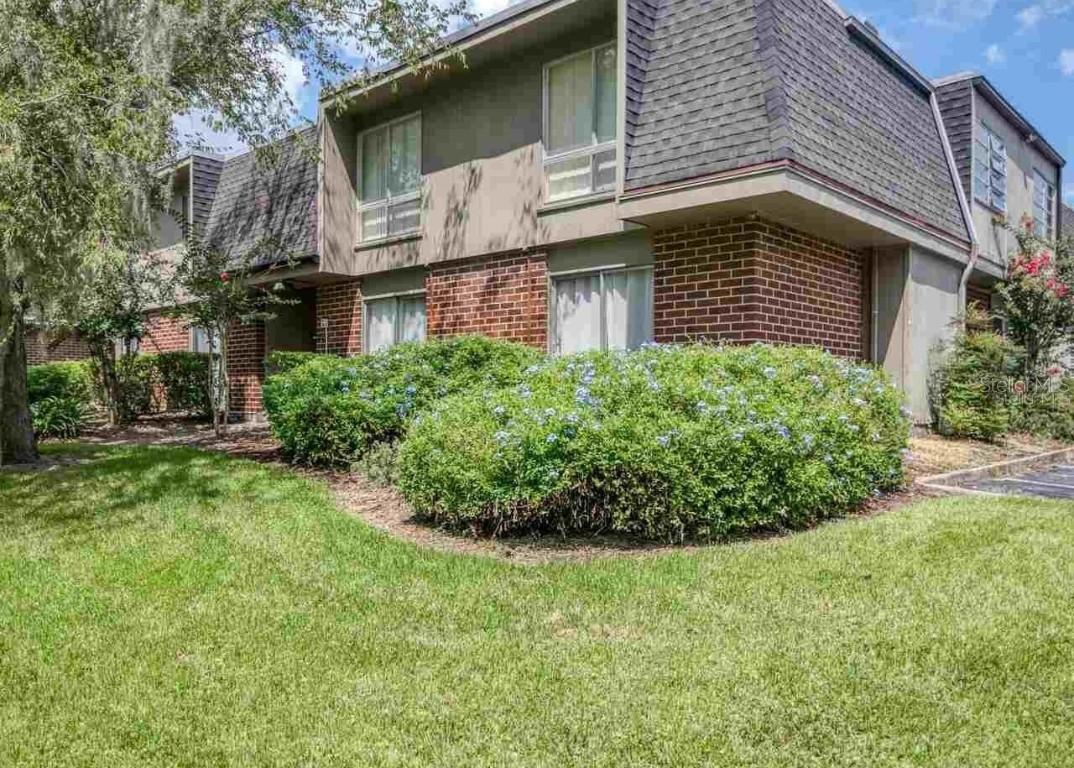 1700 SW 16th Ct. #J22, Gainesville, FL 32608