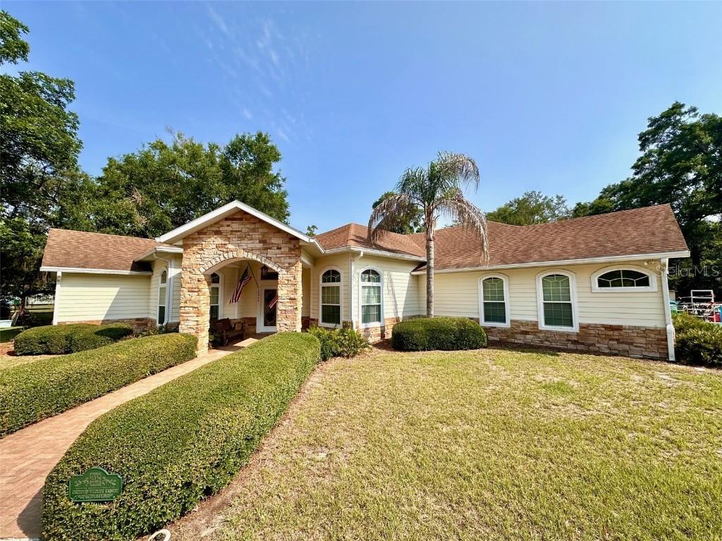 20520 NW 250th St., High Springs, FL 32643