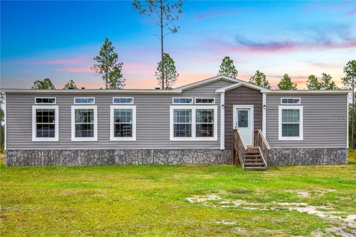 11230 SW 106th Ave., Hampton, FL 32044