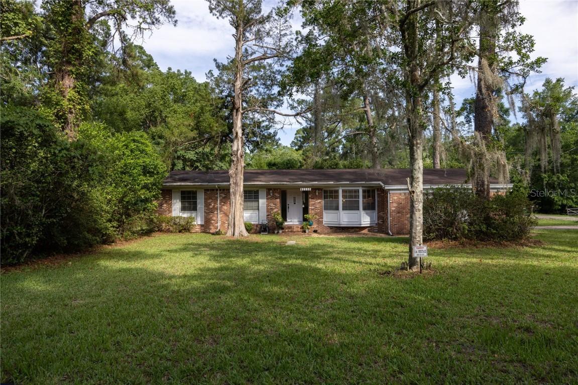 18974 NW 244th St., High Springs, FL 32643
