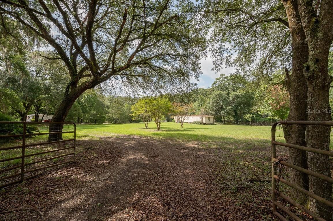 222 SE Cataldo Glen, High Springs, FL 32643