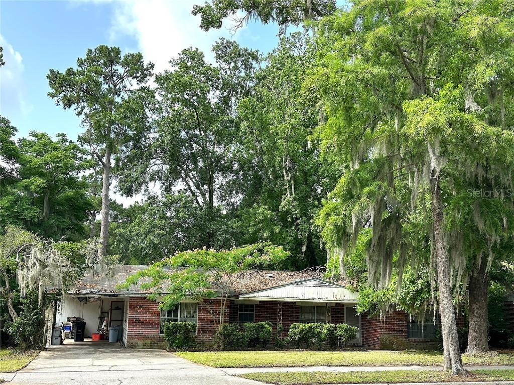 3725 NW 8th Ave., Gainesville, FL 32607