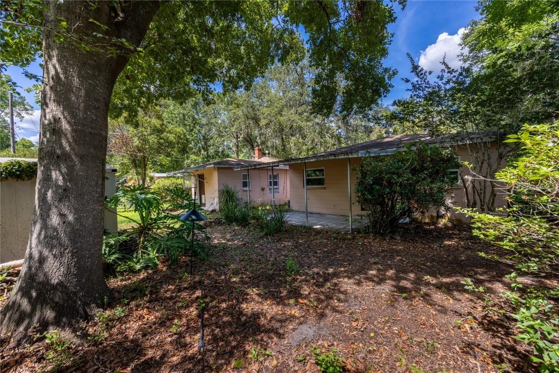 1814 NE 7th St., Gainesville, FL 32609