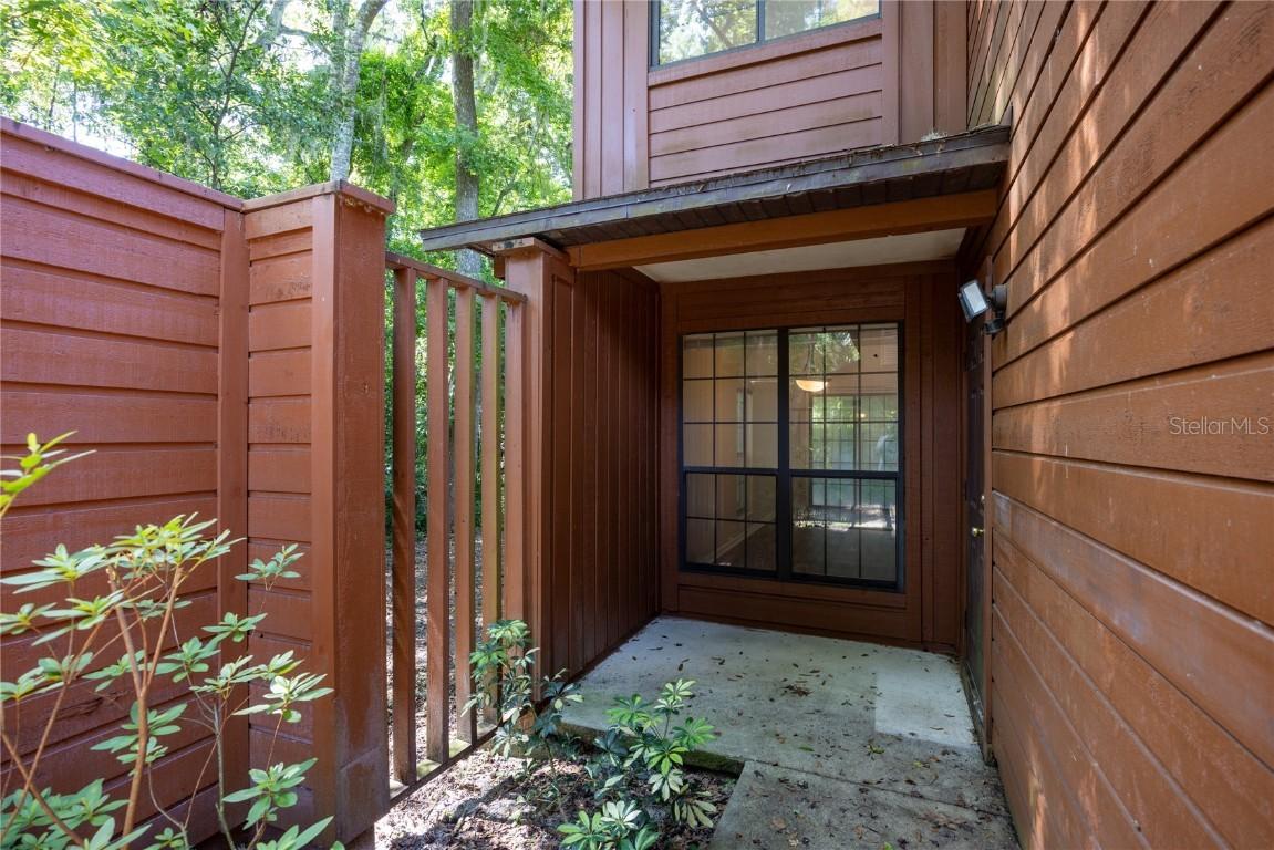 5701 SW 10th Pl., Gainesville, FL 32607