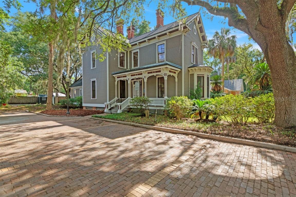 708 E University Ave., Gainesville, FL 32601