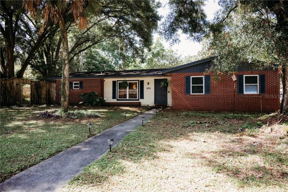 9835 NW 6th Pl., Gainesville, FL 32607