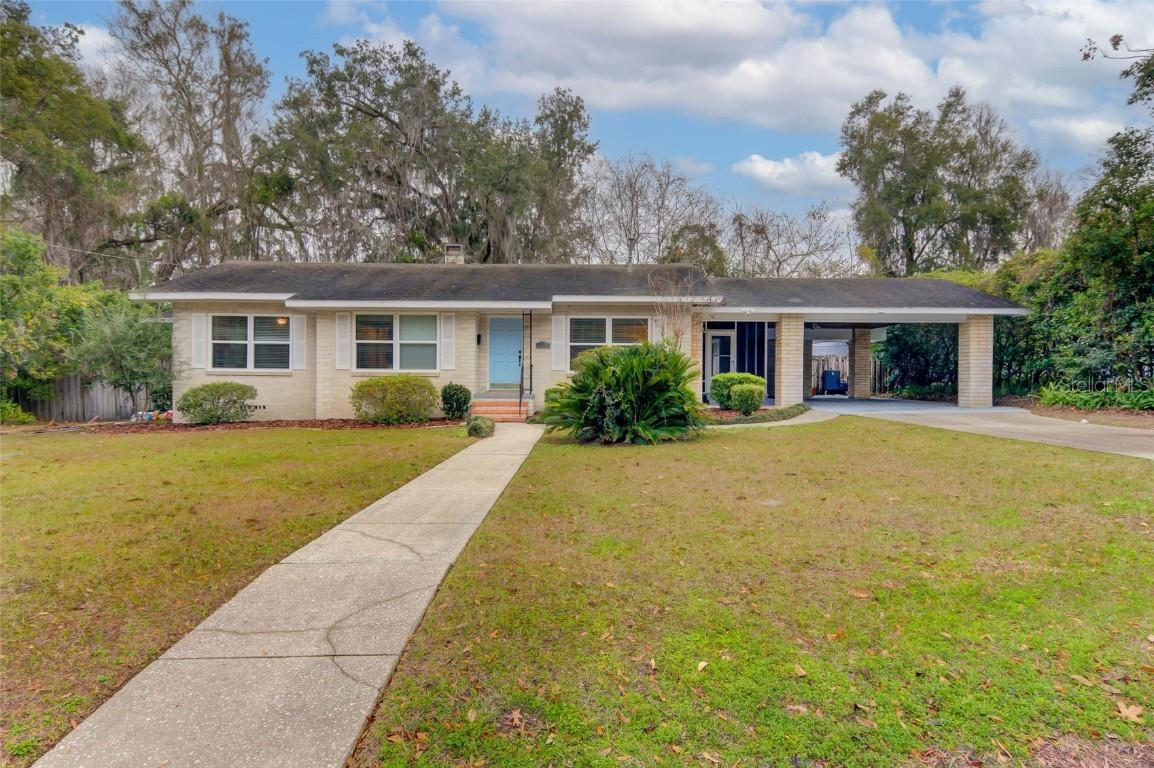 1318 NW 7th Rd., Gainesville, FL 32603