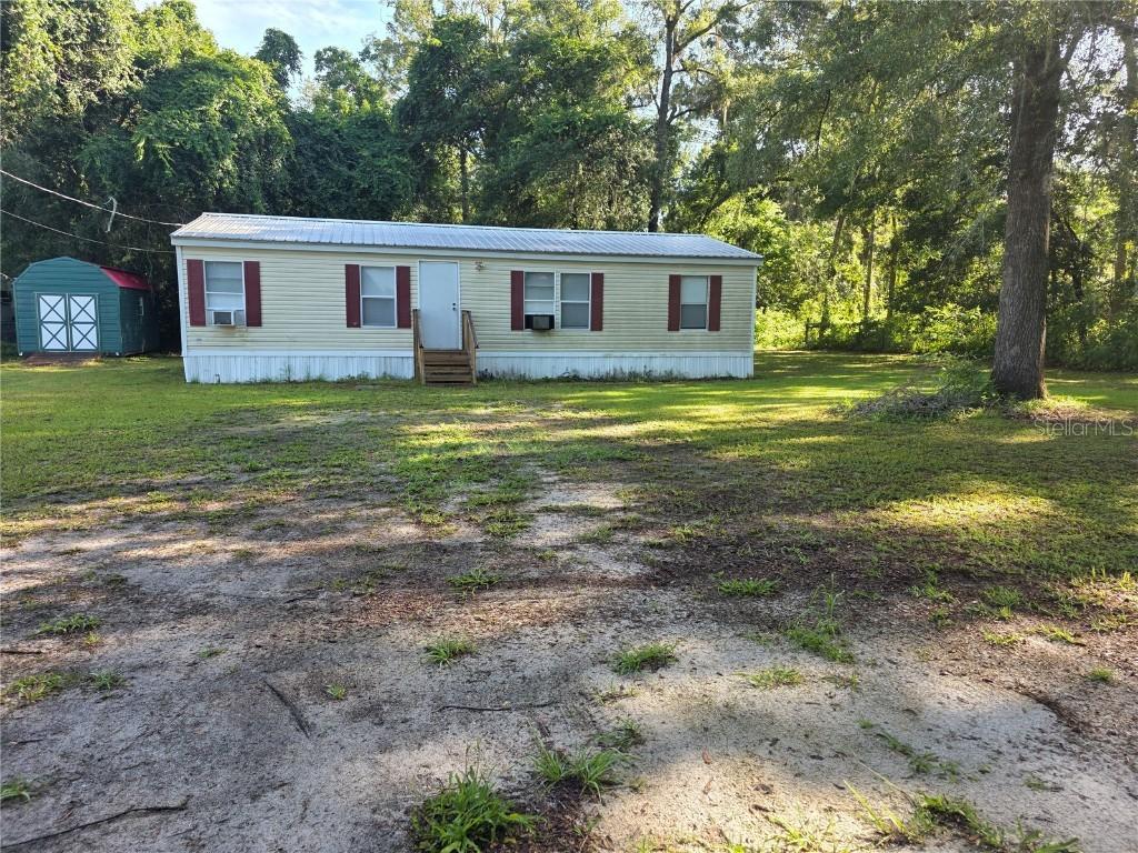 7311 NW 168th Ln., Trenton, FL 32693