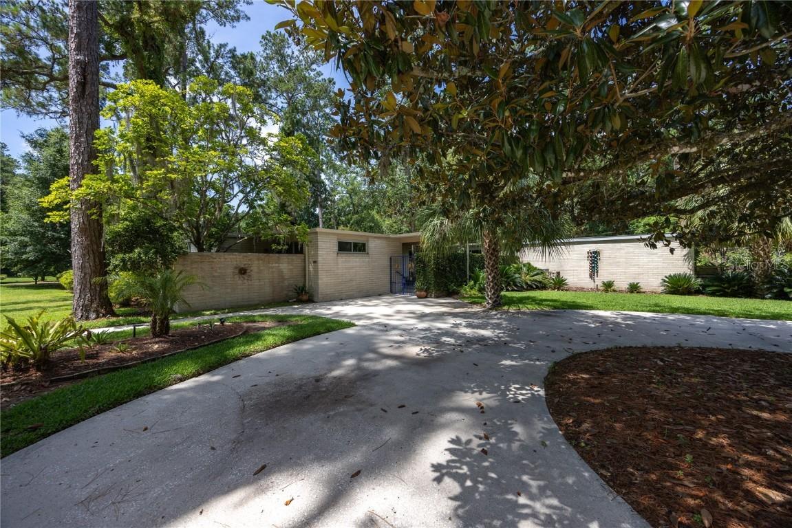 2010 NW 32nd Ter., Gainesville, FL 32605