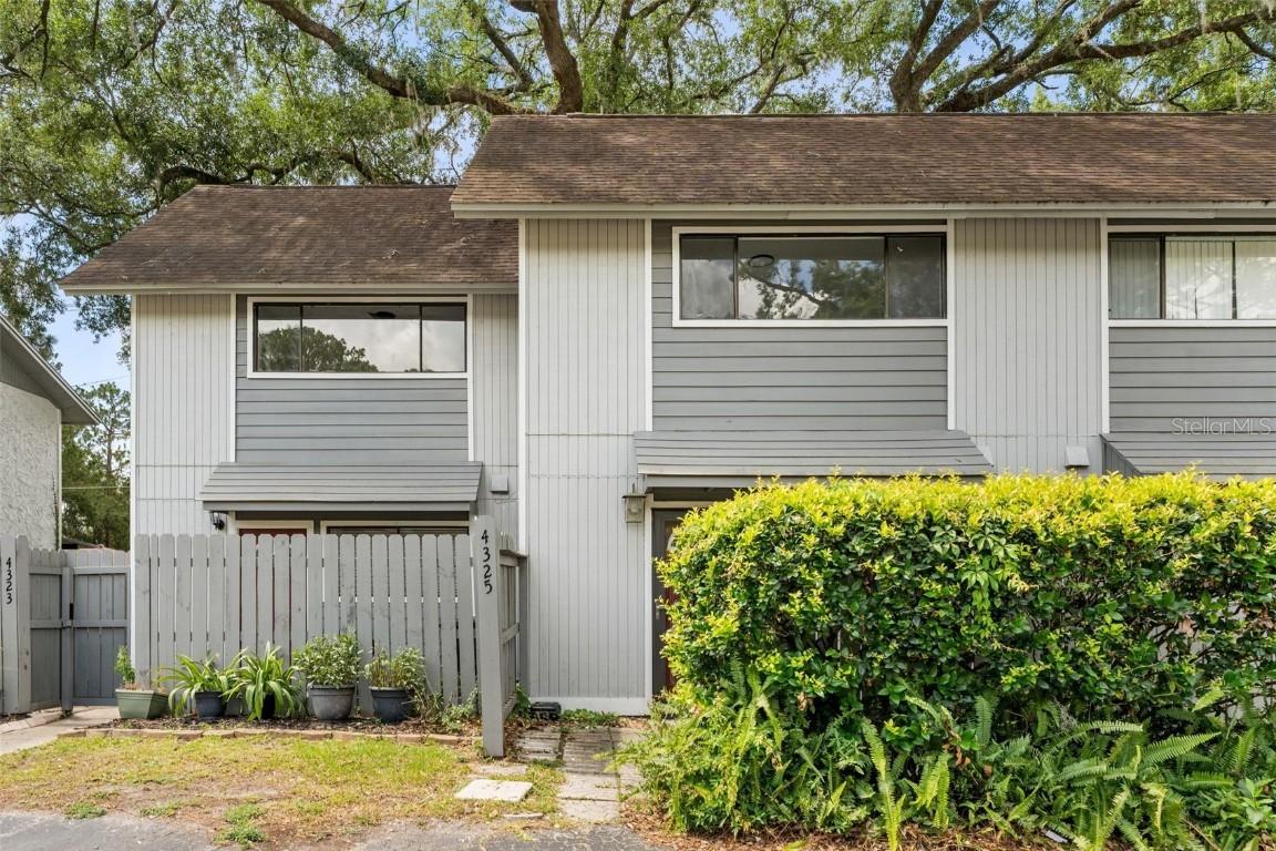 4325 NW 41st Pl. #6, Gainesville, FL 32606