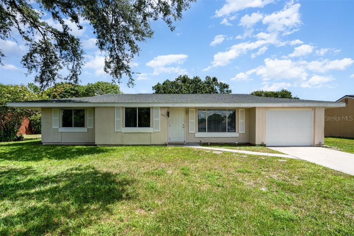 991 Gatewood Ct., Palm Bay, FL 32905