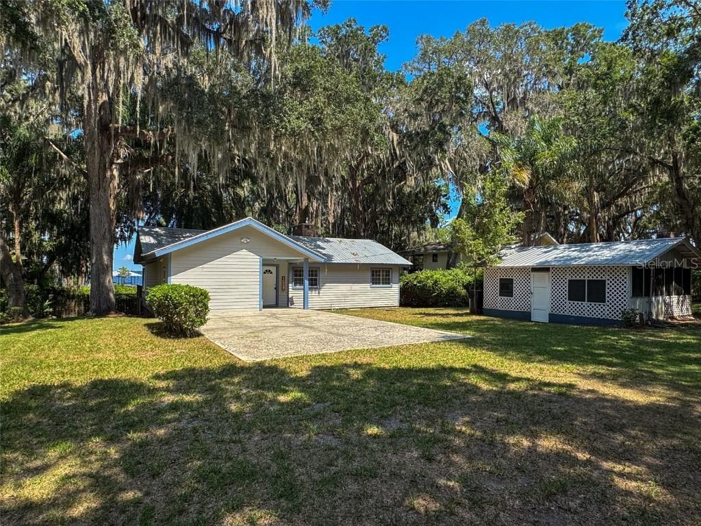 7415 NE 222nd St., Melrose, FL 32666