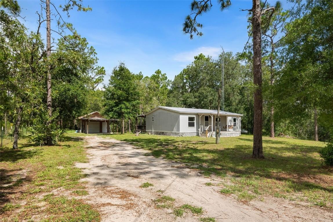 2250 SE 150th Ave., Morriston, FL 32668