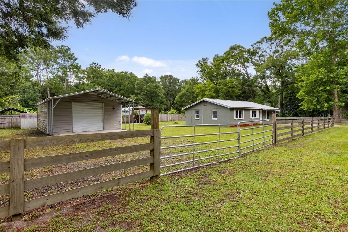18245 NW 235th St., High Springs, FL 32643