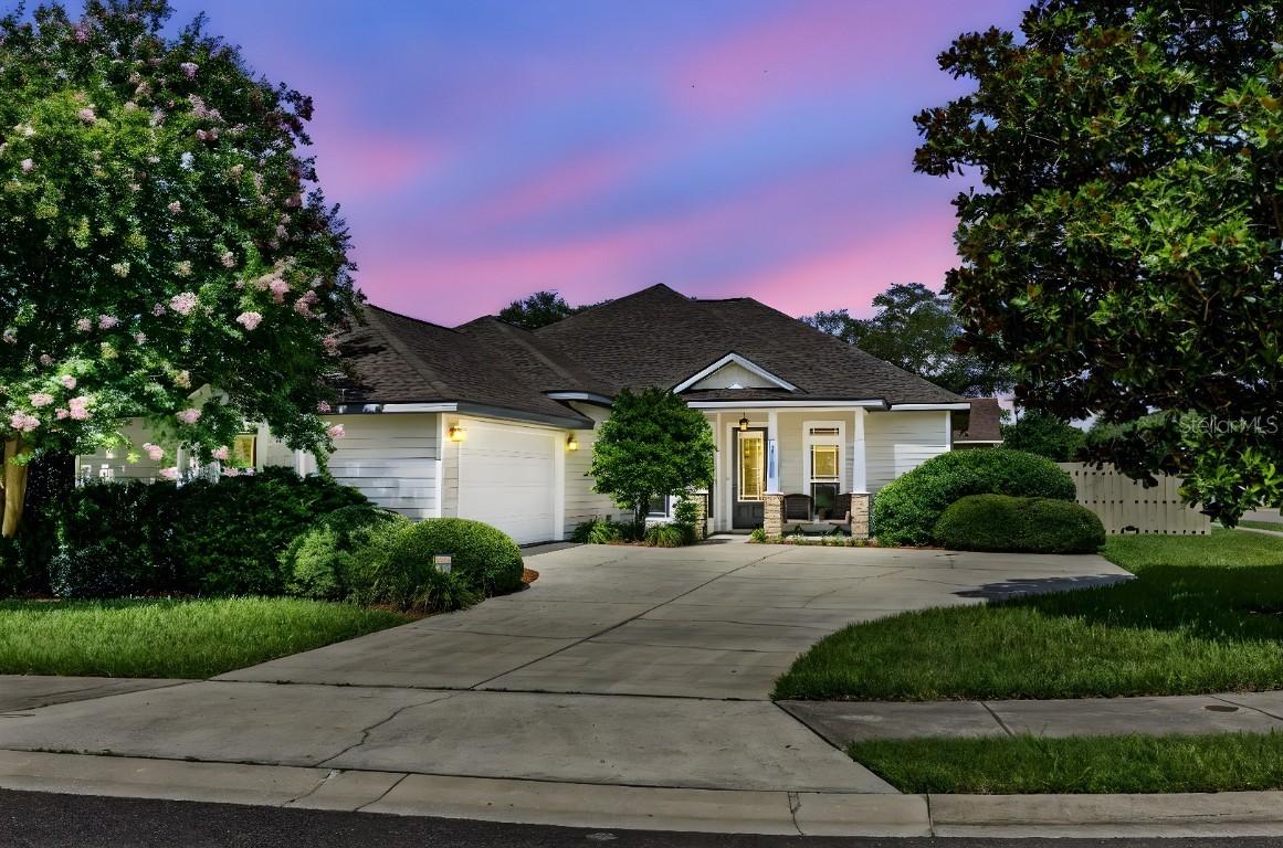 2750 NW 143rd Way, Newberry, FL 32669
