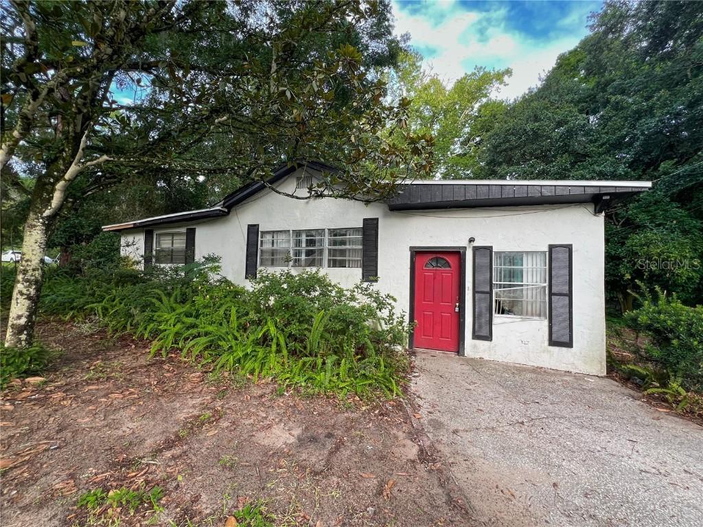 1402 SE 27th St., Gainesville, FL 32641