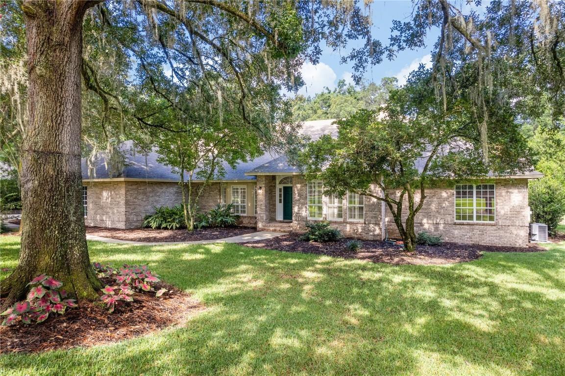 4230 SW 77th St., Gainesville, FL 32608