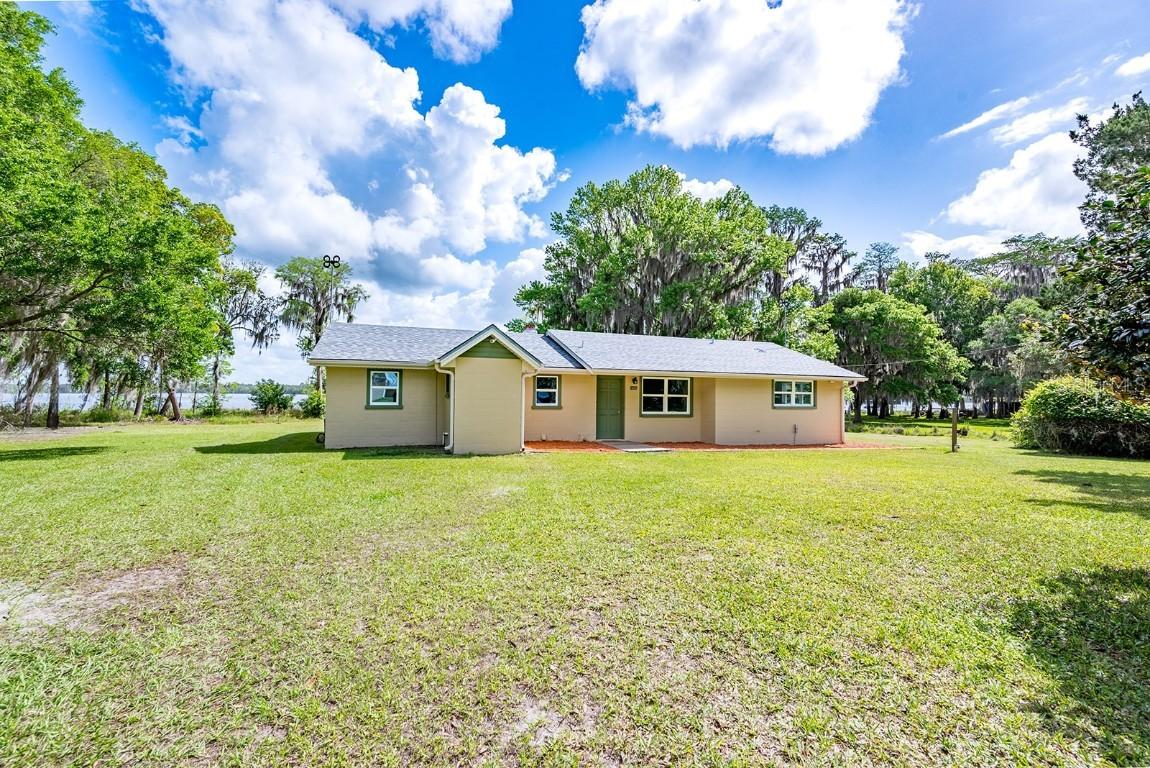 16602 NE 124th Ave., Waldo, FL 32694