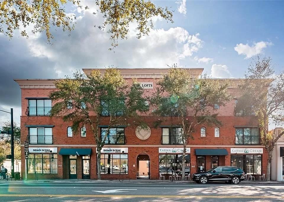 20 SW 6th St. #212-1, Gainesville, FL 32601