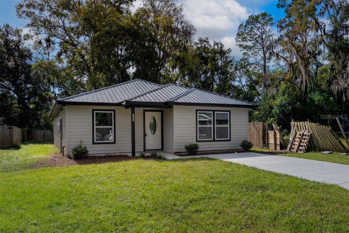 1523 NE 1st Ave., Gainesville, FL 32641