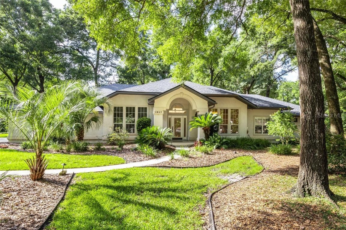 1917 SW 86th Ter., Gainesville, FL 32607