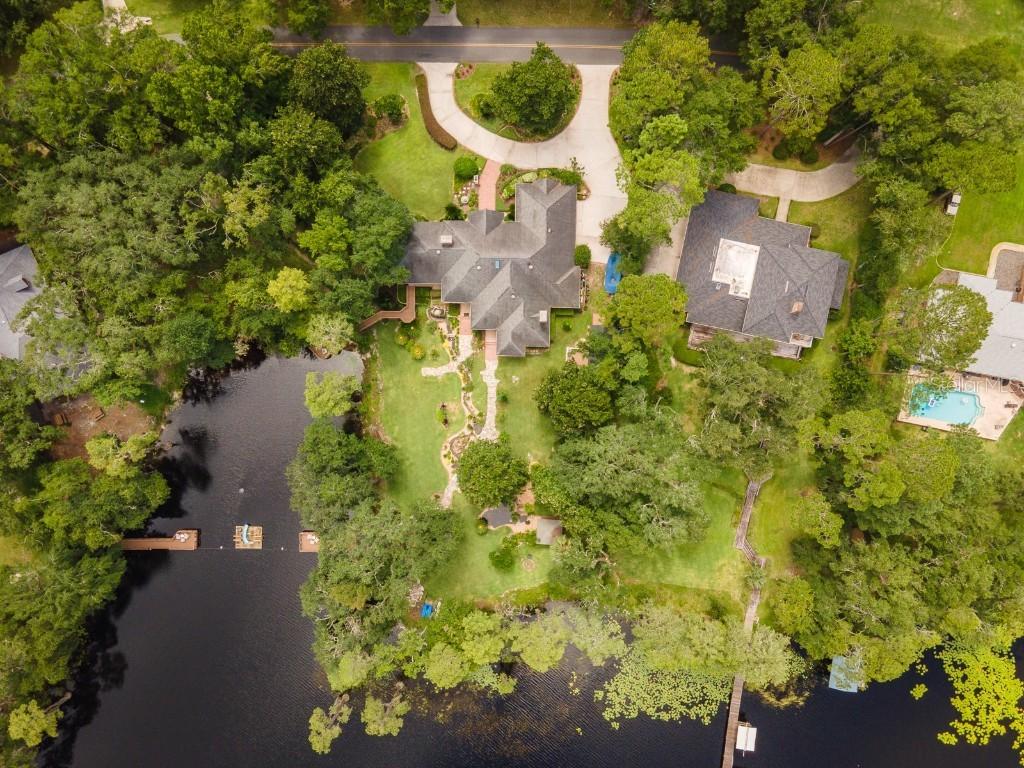 996 NW Scenic Lake Dr., Lake City, FL 32055