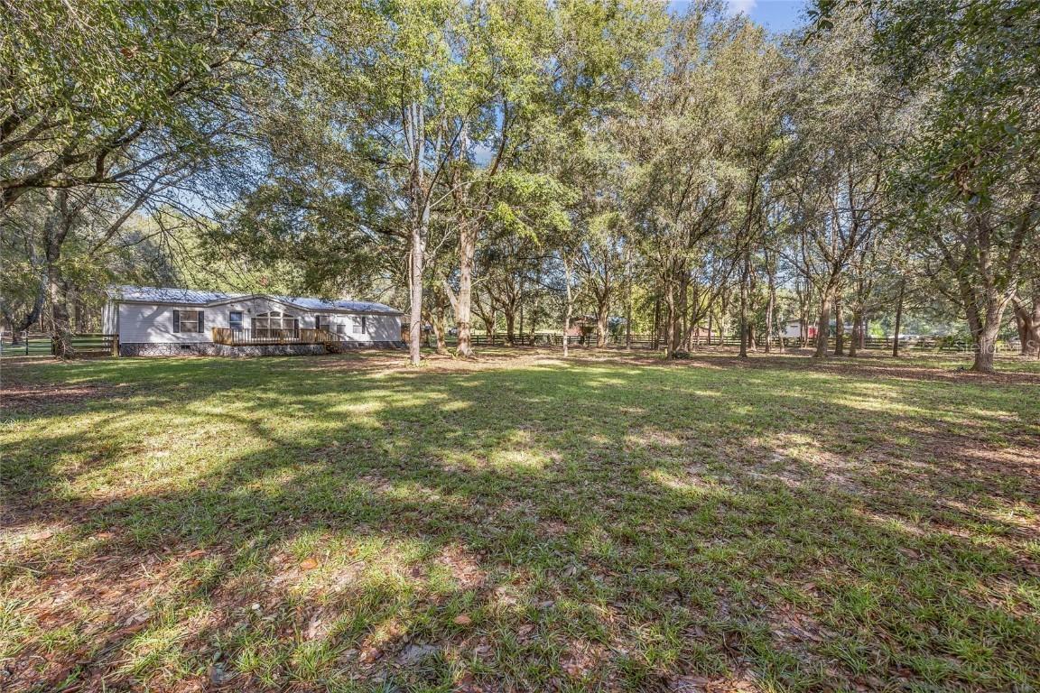25013 NW 71st Pl., High Springs, FL 32643