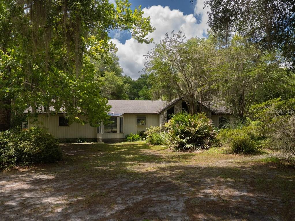 20015 NE 45th Pl., Hawthorne, FL 32640