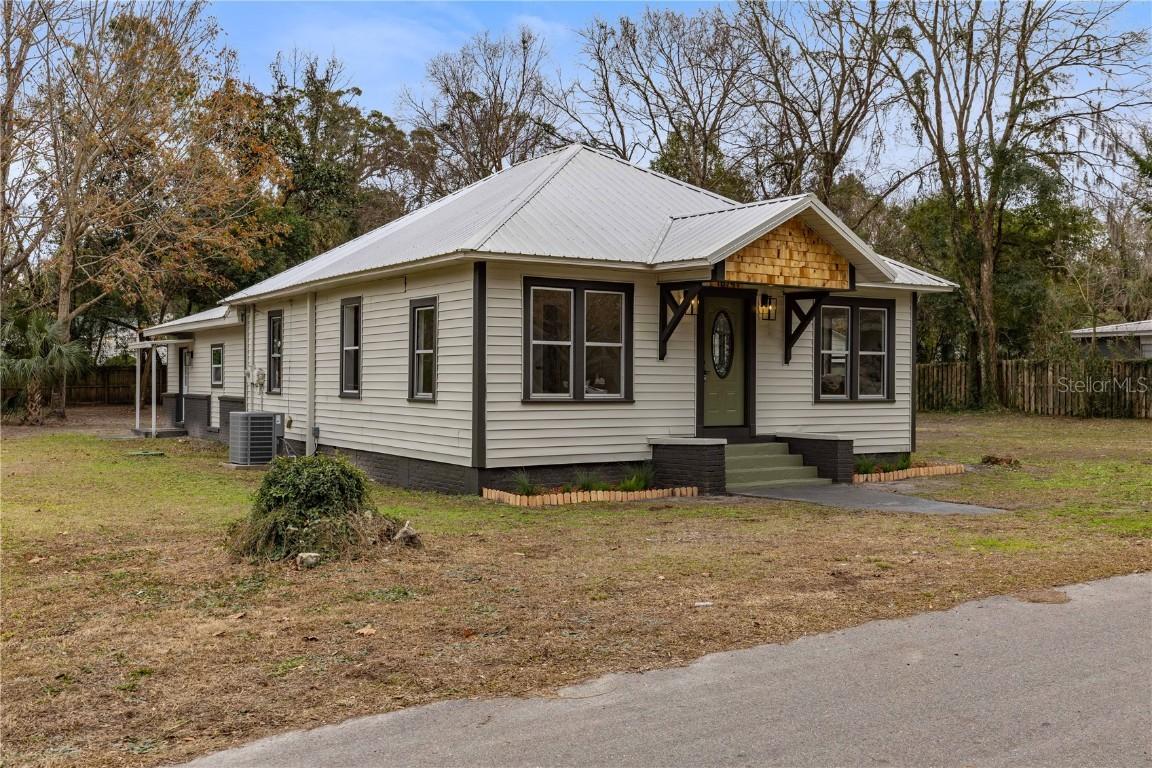 18741 NW 240th St., High Springs, FL 32643
