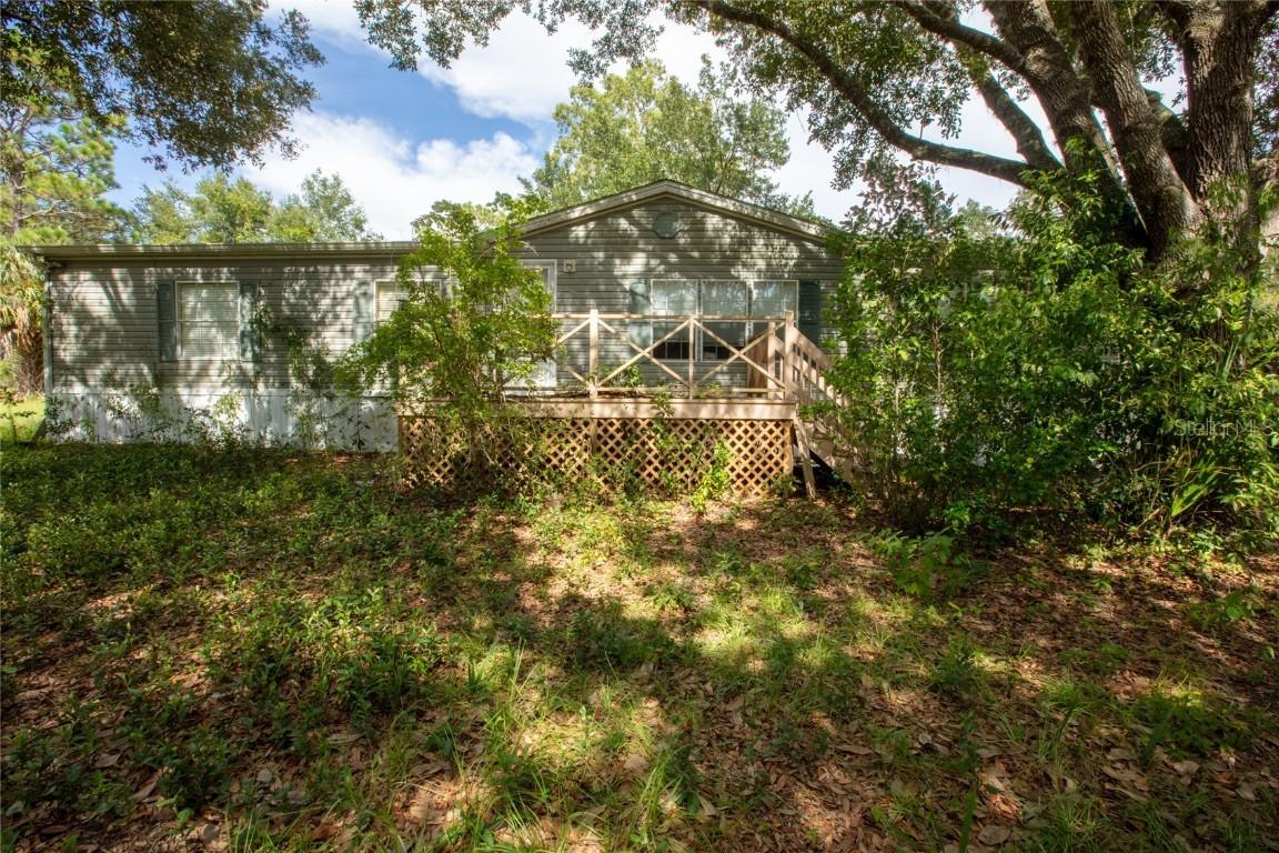 104 Country Living Rd., Melrose, FL 32666