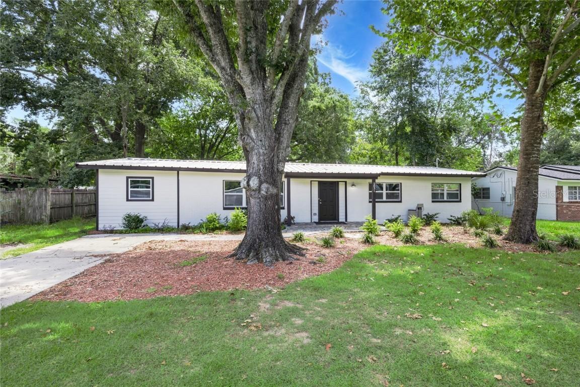2831 NE 15th St., Gainesville, FL 32609