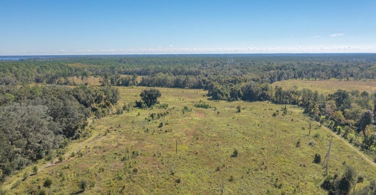 00 Cr-1469, Hawthorne, FL 32640