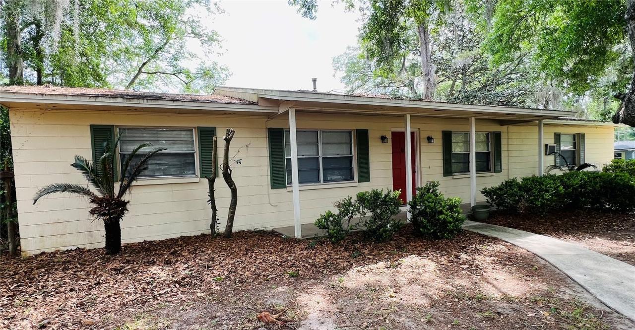 3305 NW 46th Pl., Gainesville, FL 32605