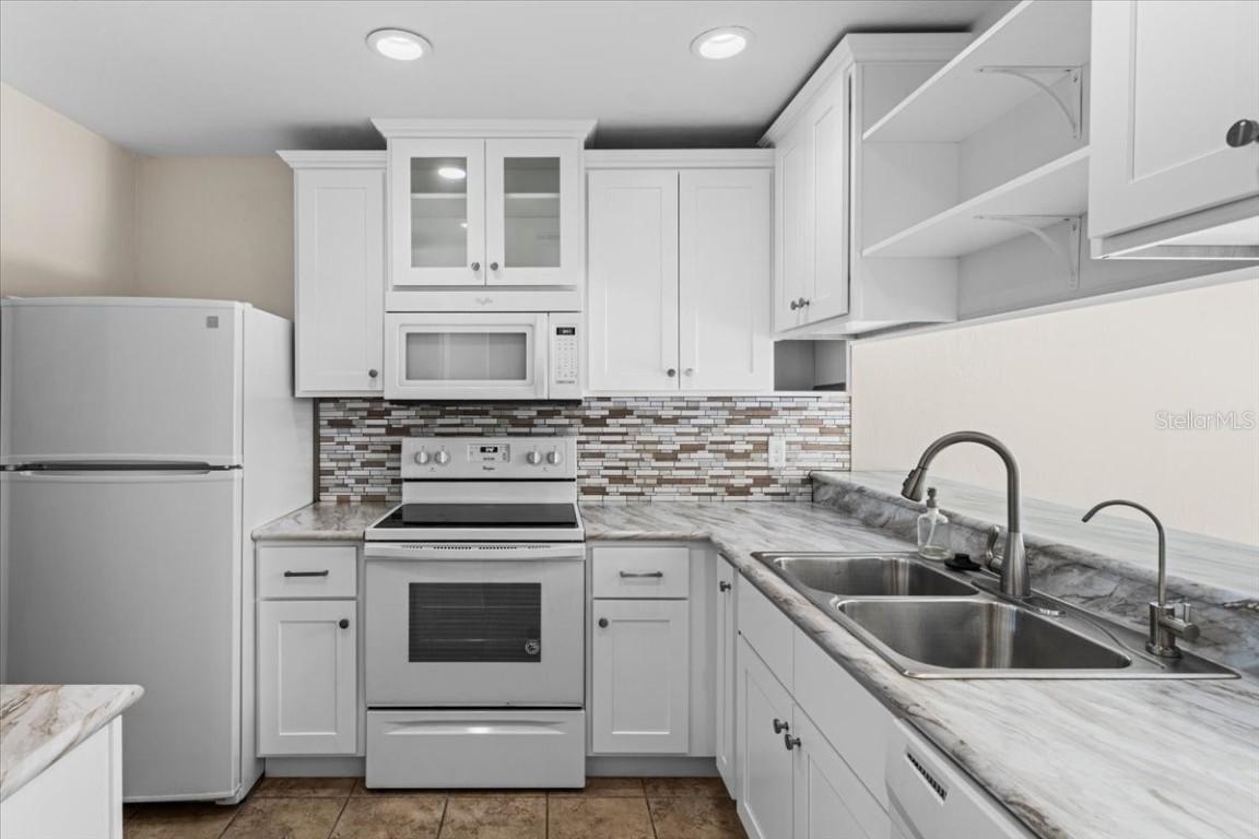 3442 NW 37th Ave., Gainesville, FL 32605