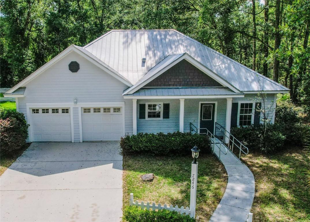 7246 Cardinal Tr., Fanning Springs, FL 32693