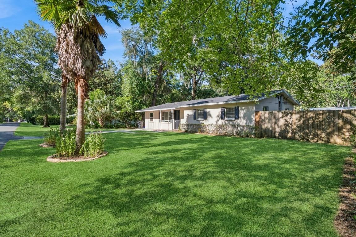 1805 NW 38th Dr., Gainesville, FL 32605